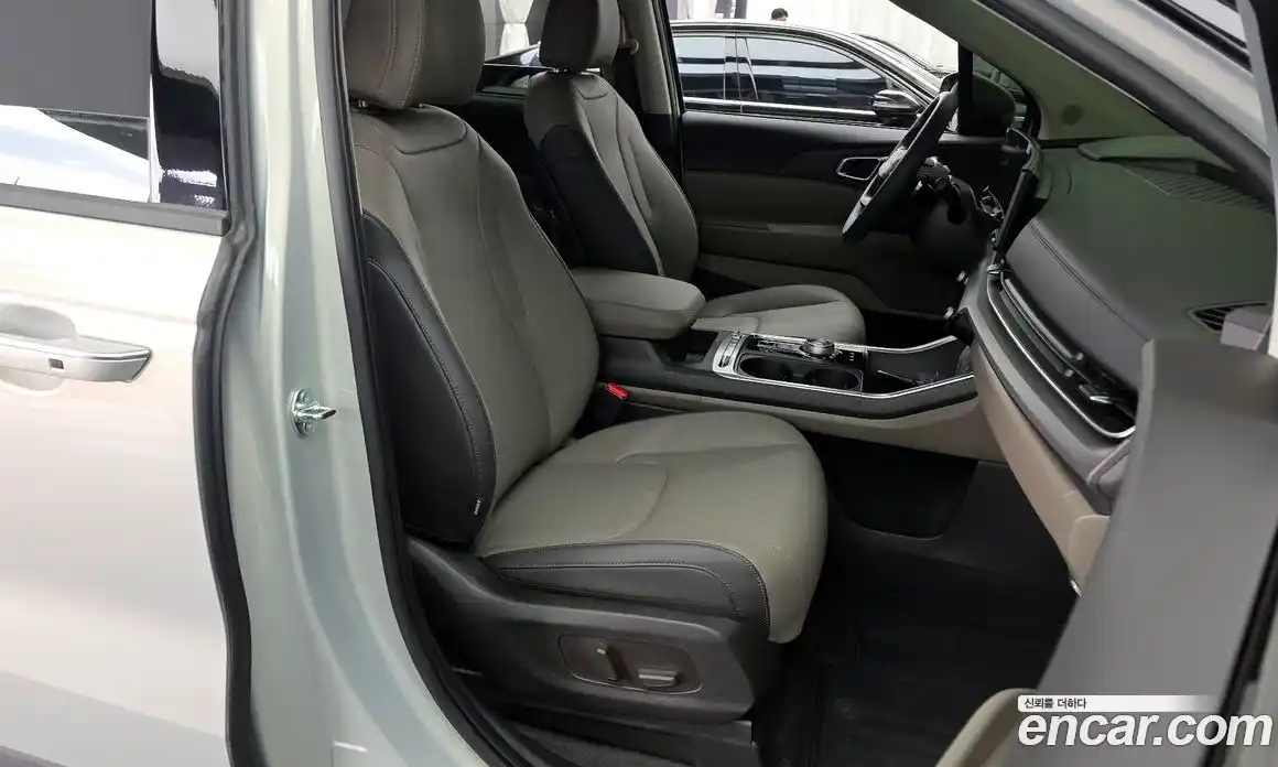 Kia Canival 2025 2.2 Автомат в Москве № 1172371, фото 10