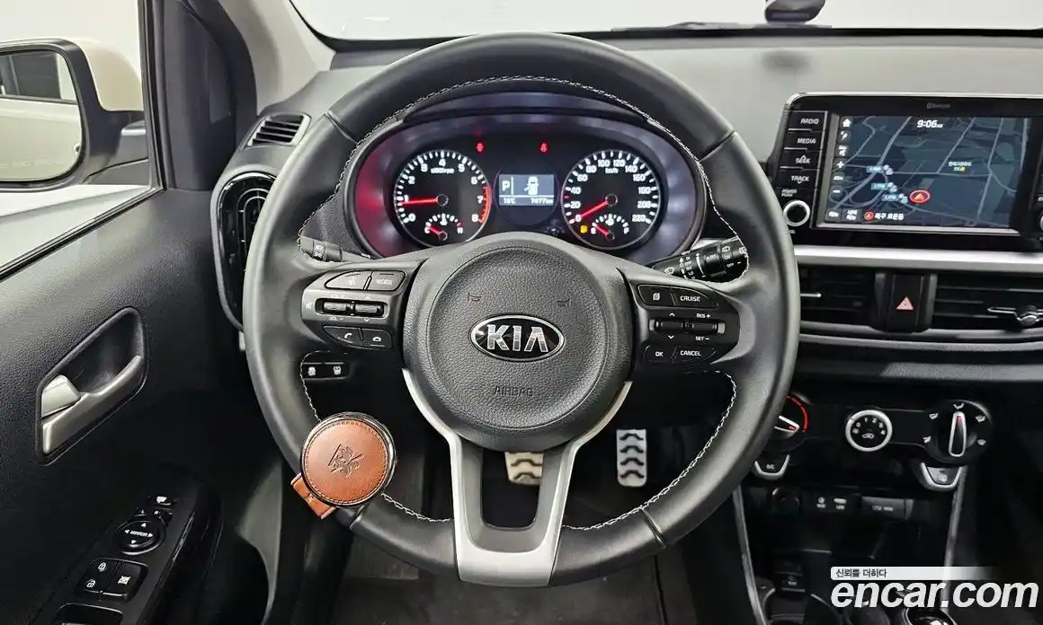 Kia Morning 2017 1.0 Автомат в Москве № 1172470, фото 14