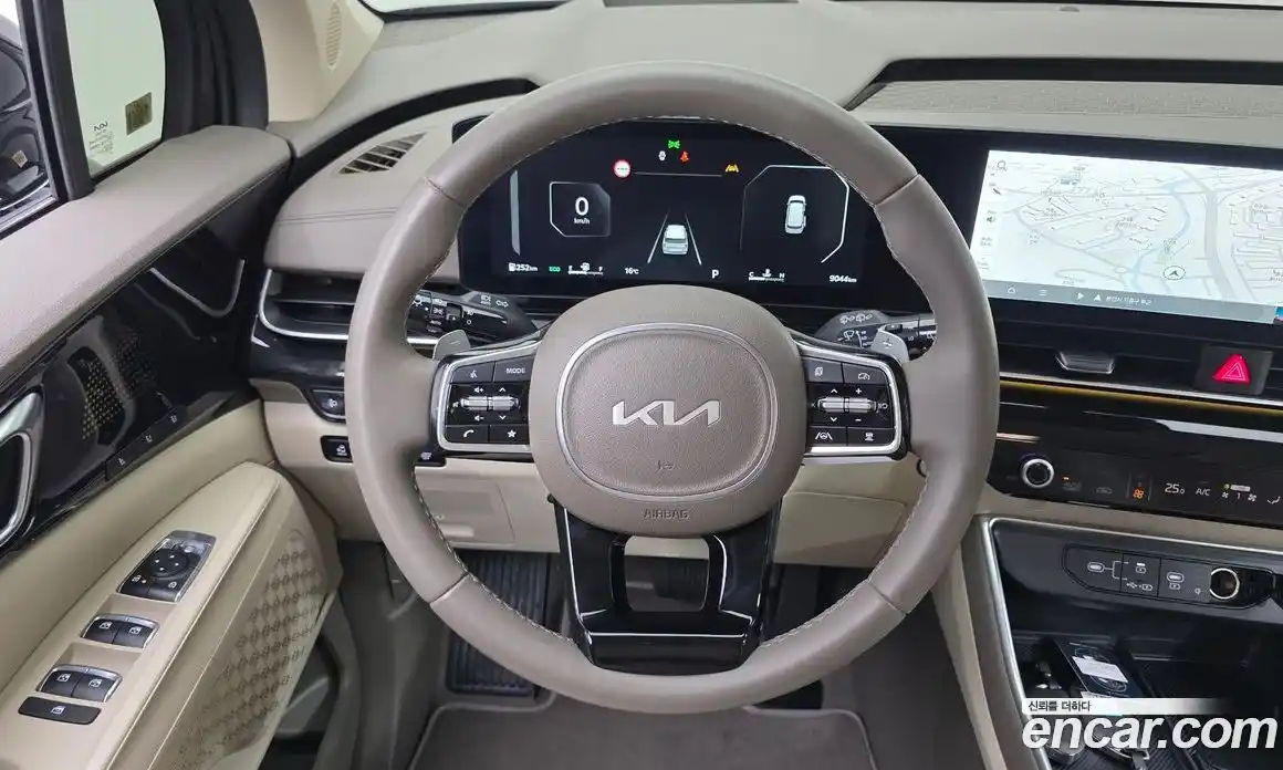 Kia Canival 2024 3.5 Автомат в Москве № 1172507, фото 13