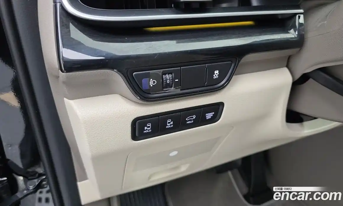 Kia Canival 2024 3.5 Автомат в Москве № 1172507, фото 14