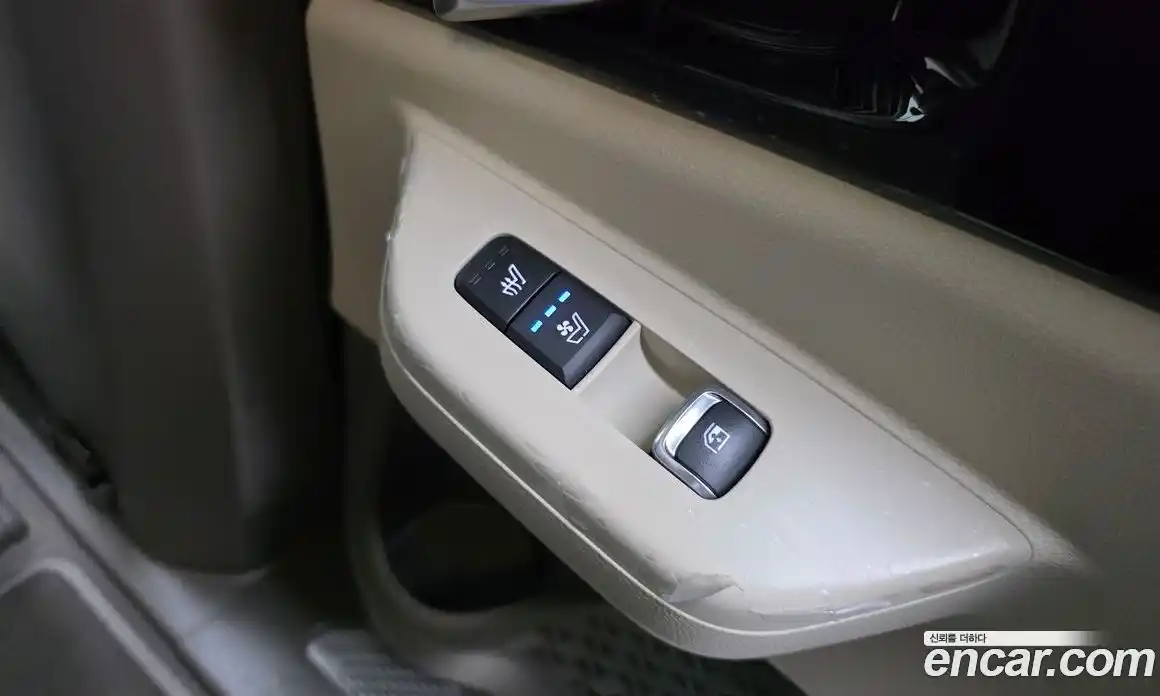 Kia Canival 2024 3.5 Автомат в Москве № 1172507, фото 19