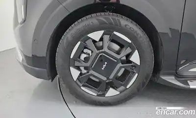 Kia Canival 2024 3.5 Автомат в Москве № 1172507, миниатюра 5