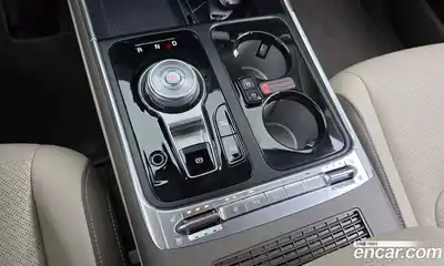 Kia Canival 2024 3.5 Автомат в Москве № 1172507, миниатюра 9