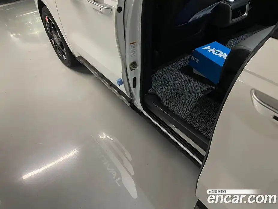 Kia Canival 2025 1.6 Автомат в Москве № 1172524, фото 14