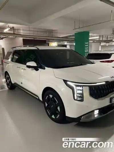 Kia Canival 2025 1.6 Автомат в Москве № 1172524, миниатюра 2
