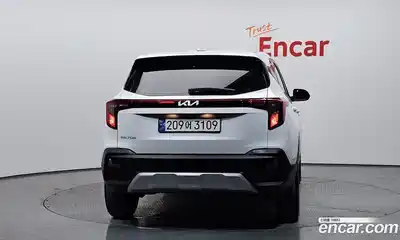 Kia Seltos 2024 2.0 гидро в Москве № 1172535, миниатюра 4