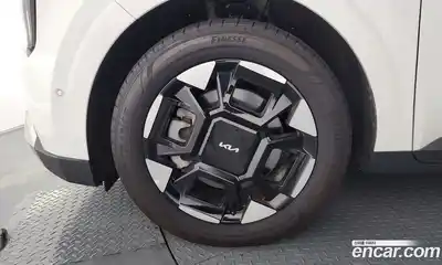 Kia Canival 2024 3.5 Автомат в Москве № 1172567, миниатюра 5