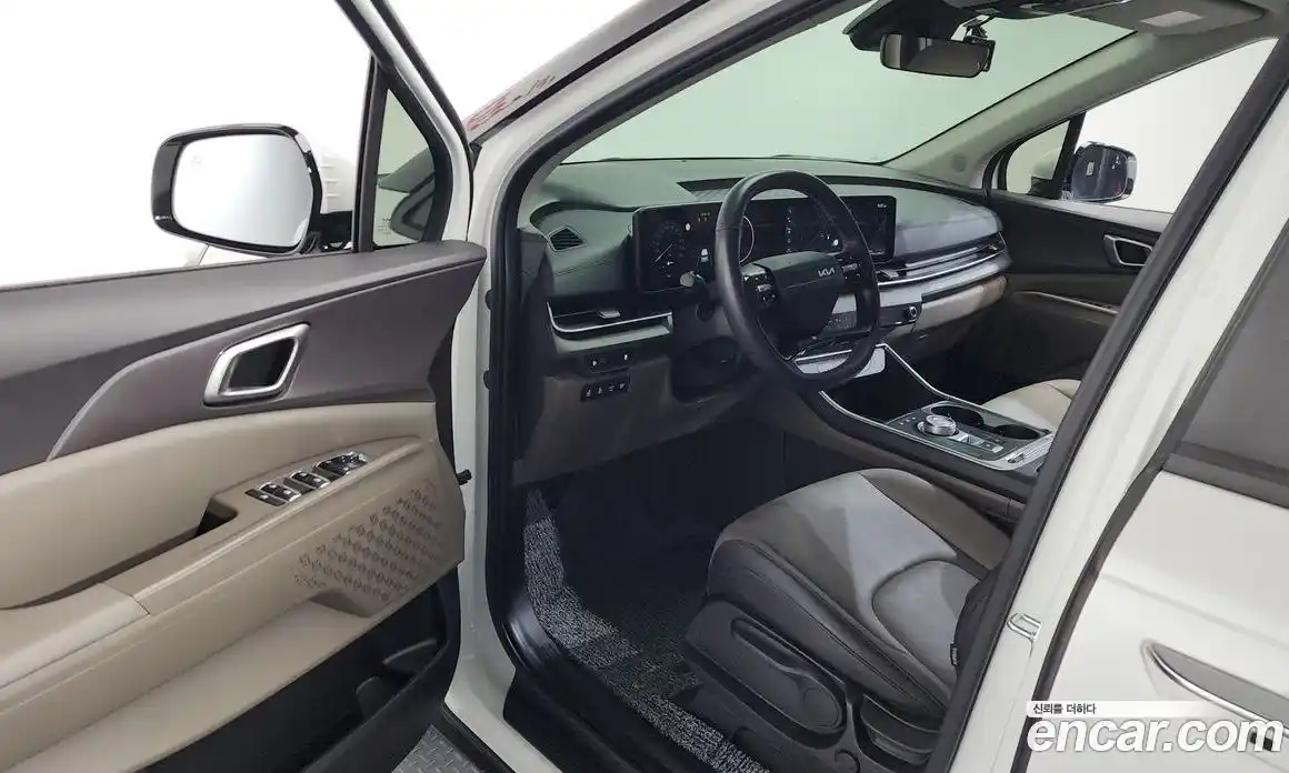 Kia Canival 2024 3.5 Автомат в Москве № 1172567, фото 10