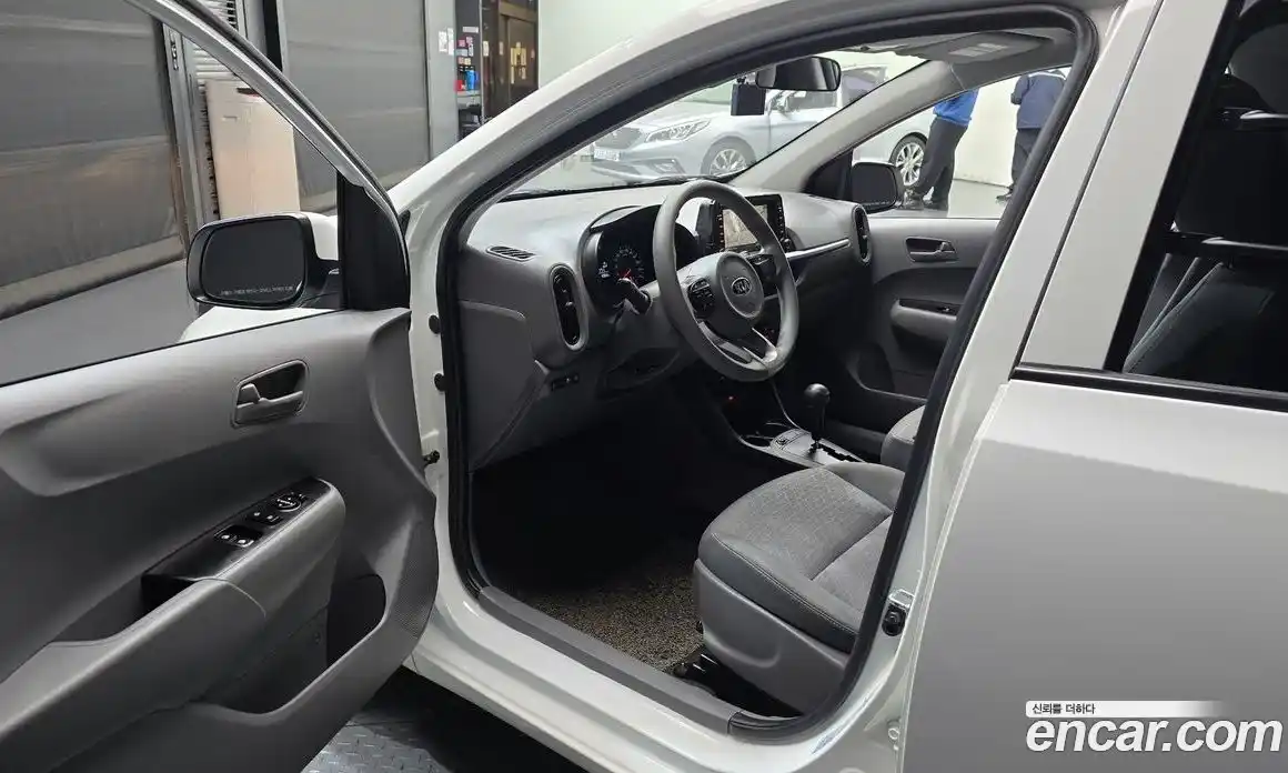 Kia Morning 2021 1.0 Автомат в Москве № 1172585, фото 10