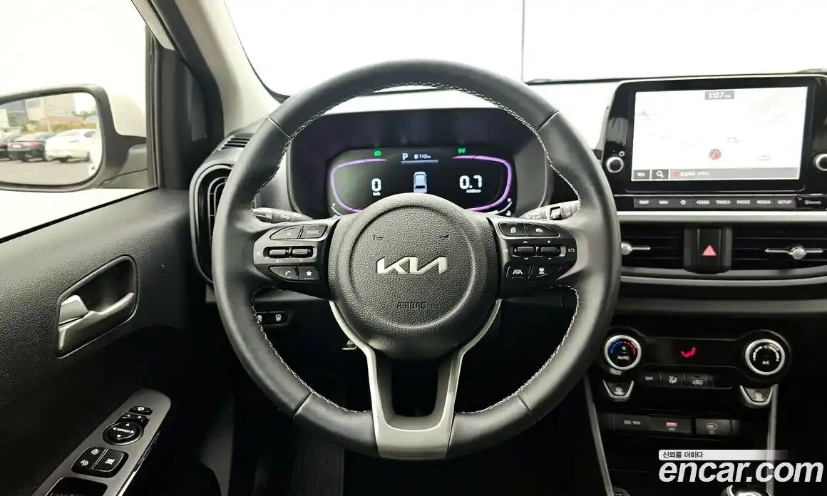 Kia Morning 2023 1.0 Автомат в Москве № 1172606, фото 13