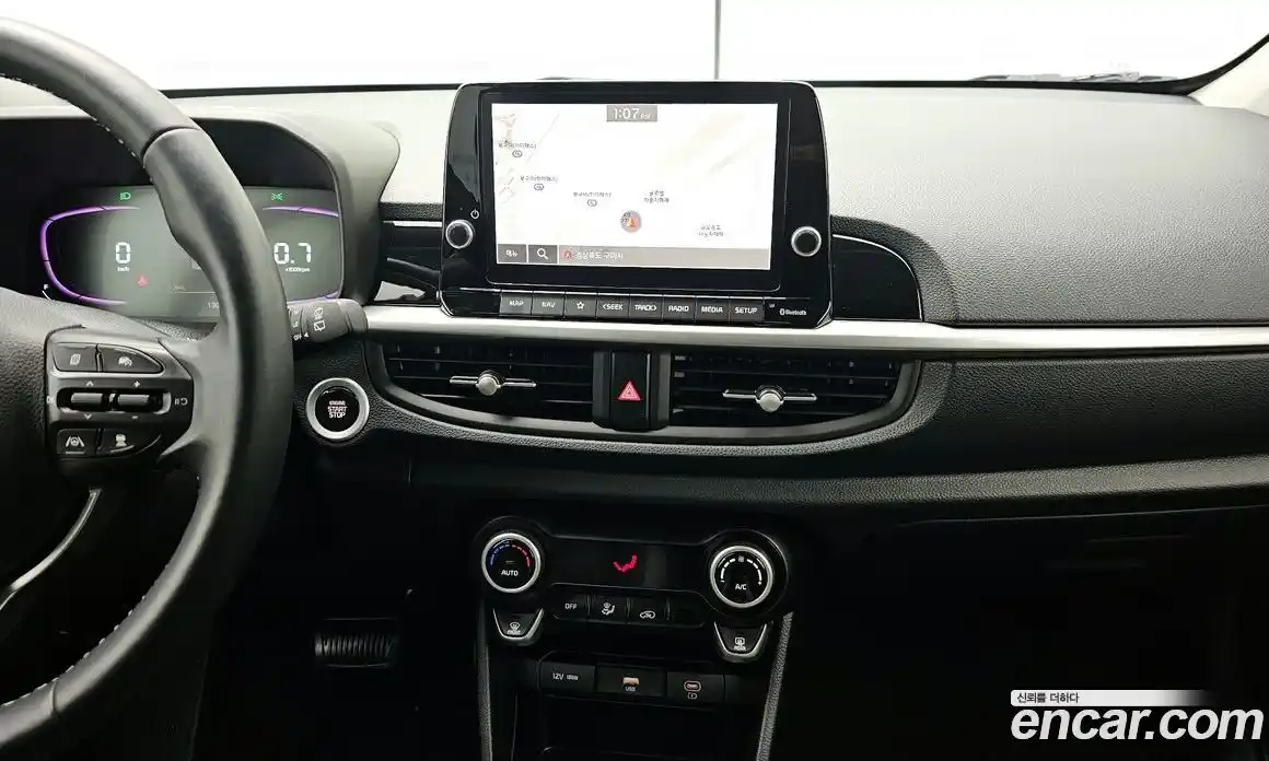 Kia Morning 2023 1.0 Автомат в Москве № 1172606, фото 15