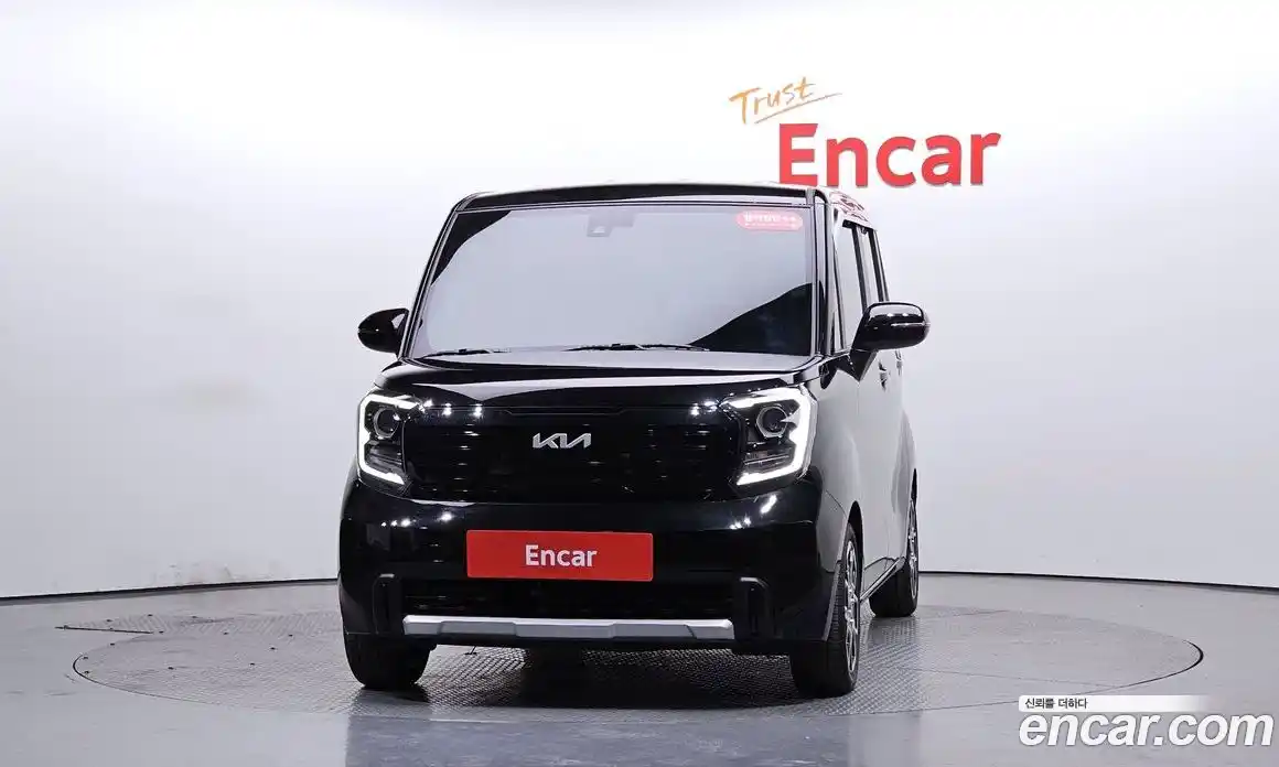 Kia Ray 2023 1.0 Автомат в Москве № 1172622, фото 2