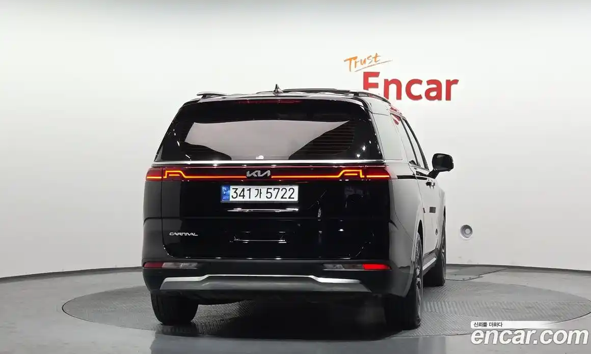 Kia Canival 2022 3.5 гидро в Москве № 1172715, фото 4