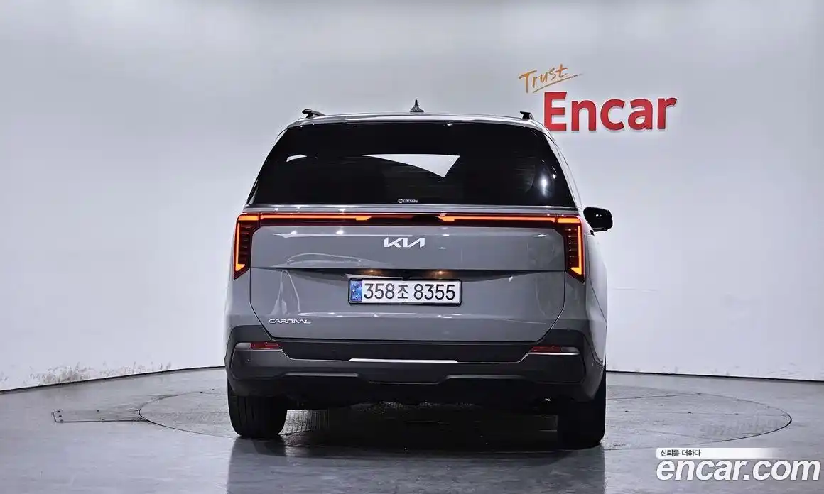 Kia Canival 2024 2.2 гидро в Москве № 1172725, фото 4
