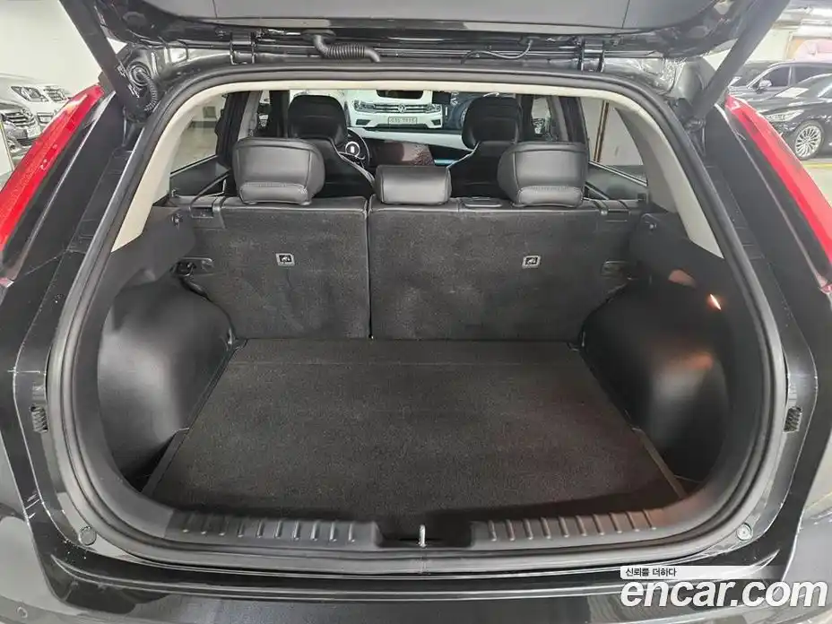 Kia Niro 2024 1.6 гидро в Москве № 1172802, фото 13