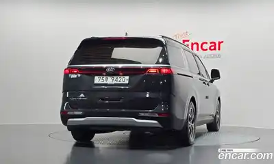 Kia Canival 2021 2.2 гидро в Москве № 1172811, миниатюра 4