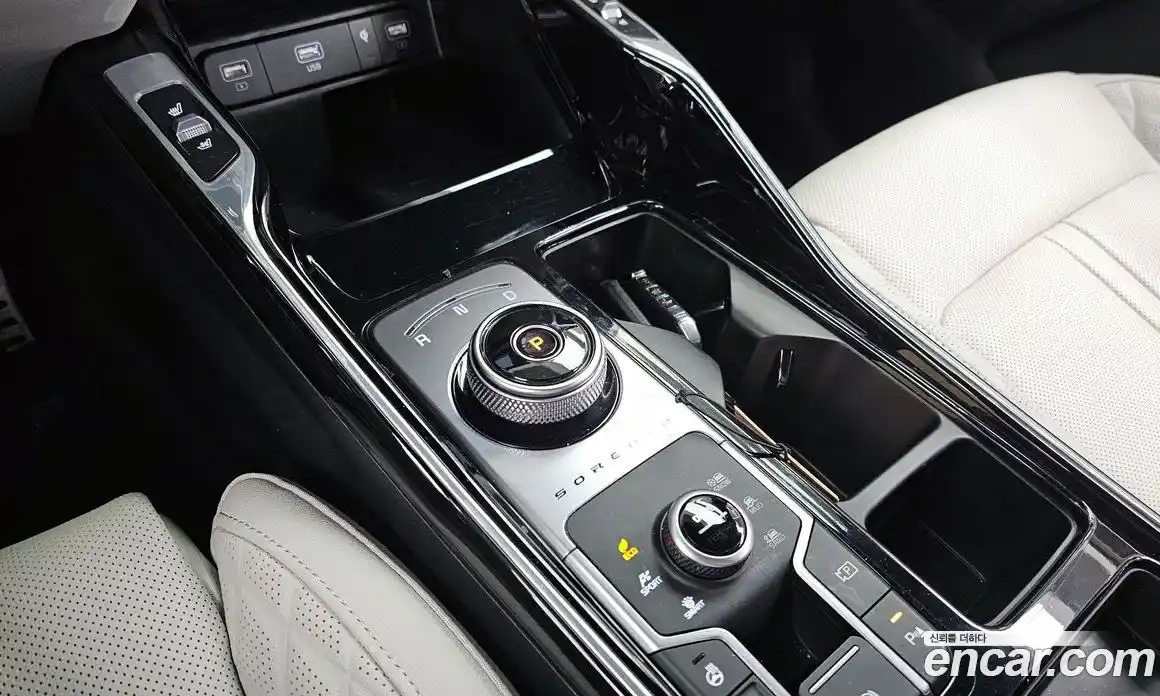 Kia Sorento 2022 1.6 гидро в Москве № 1172823, фото 9