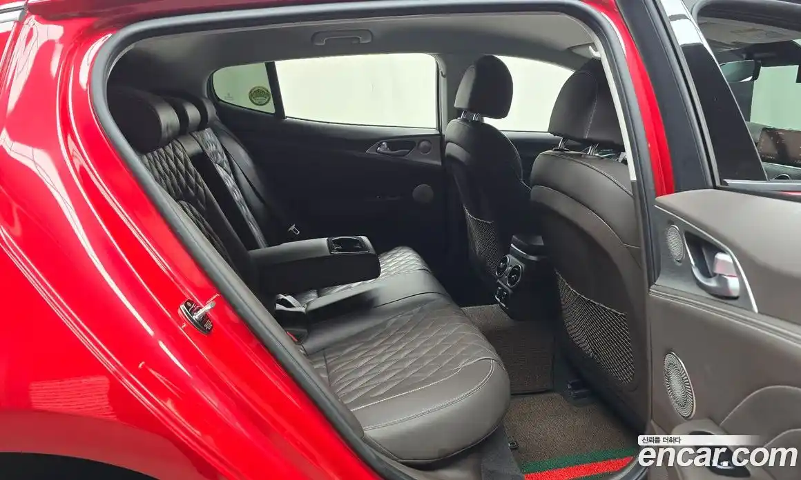 Kia Stinger 2021 2.5 Автомат в Москве № 1172846, фото 12