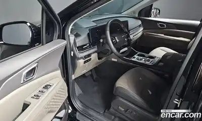 Kia Canival 2025 2.2 Автомат в Москве № 1172855, миниатюра 11