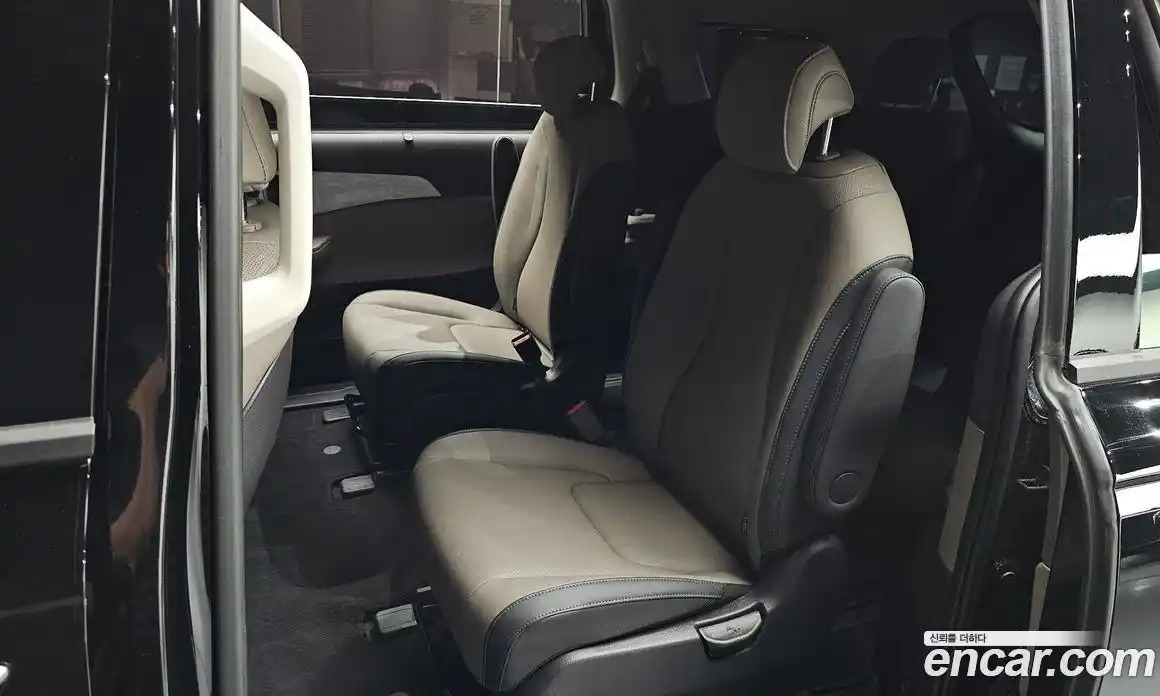 Kia Canival 2025 2.2 Автомат в Москве № 1172855, фото 12