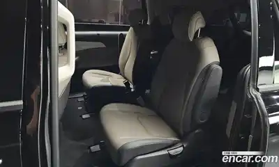 Kia Canival 2025 2.2 Автомат в Москве № 1172855, миниатюра 12