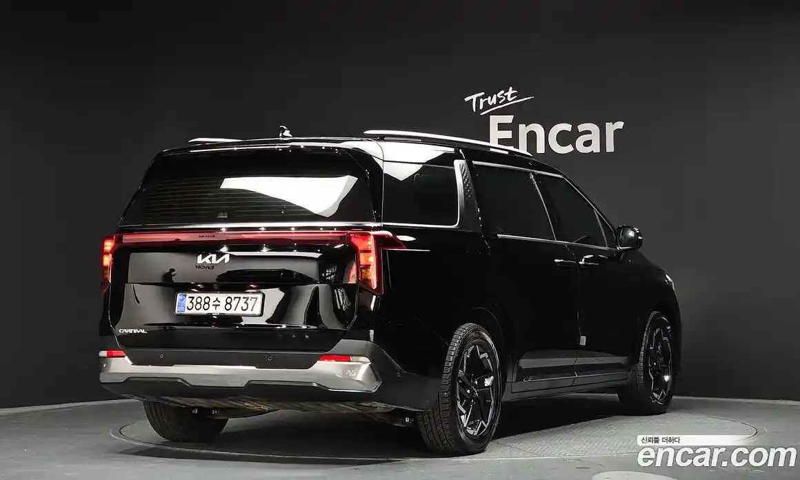 Kia Canival 2025 2.2 Автомат в Москве № 1172855, фото 2