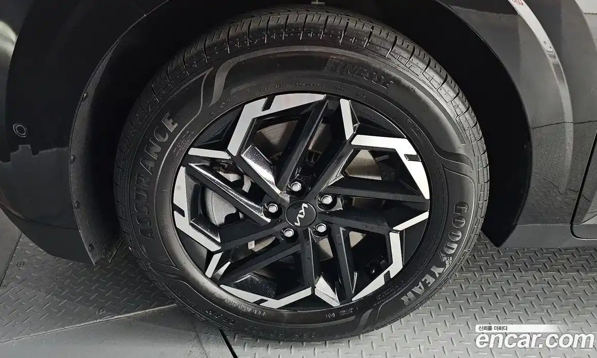 Kia Canival 2025 2.2 Автомат в Москве № 1172855, фото 5