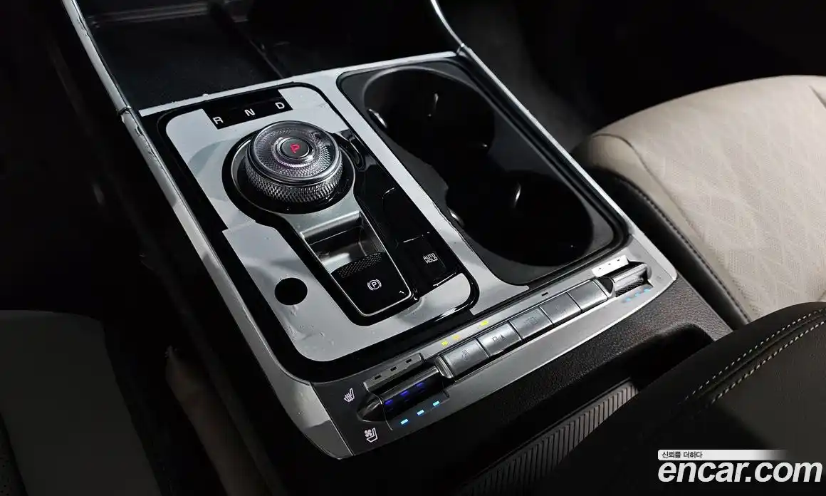 Kia Canival 2025 2.2 Автомат в Москве № 1172855, фото 9