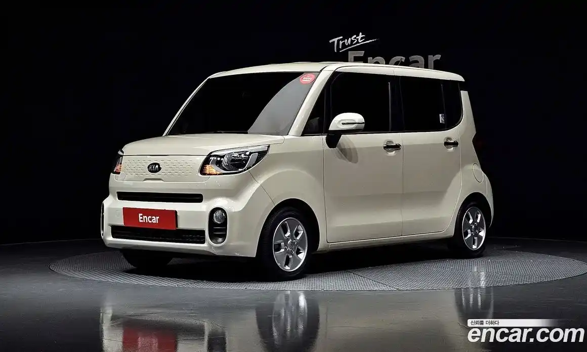 Kia Ray 2020 1.0 Автомат в Москве № 1172889, фото 1