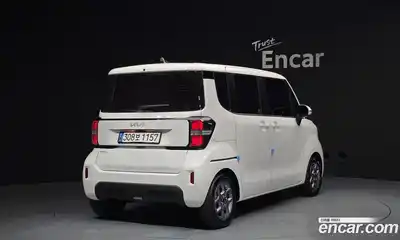 Kia Ray 2023 1.0 Автомат в Москве № 1172895, миниатюра 2