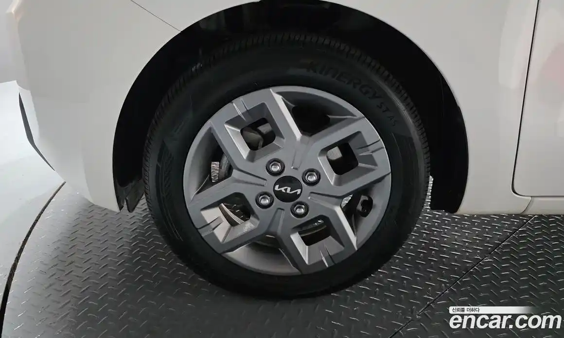 Kia Ray 2023 1.0 Автомат в Москве № 1172895, фото 5