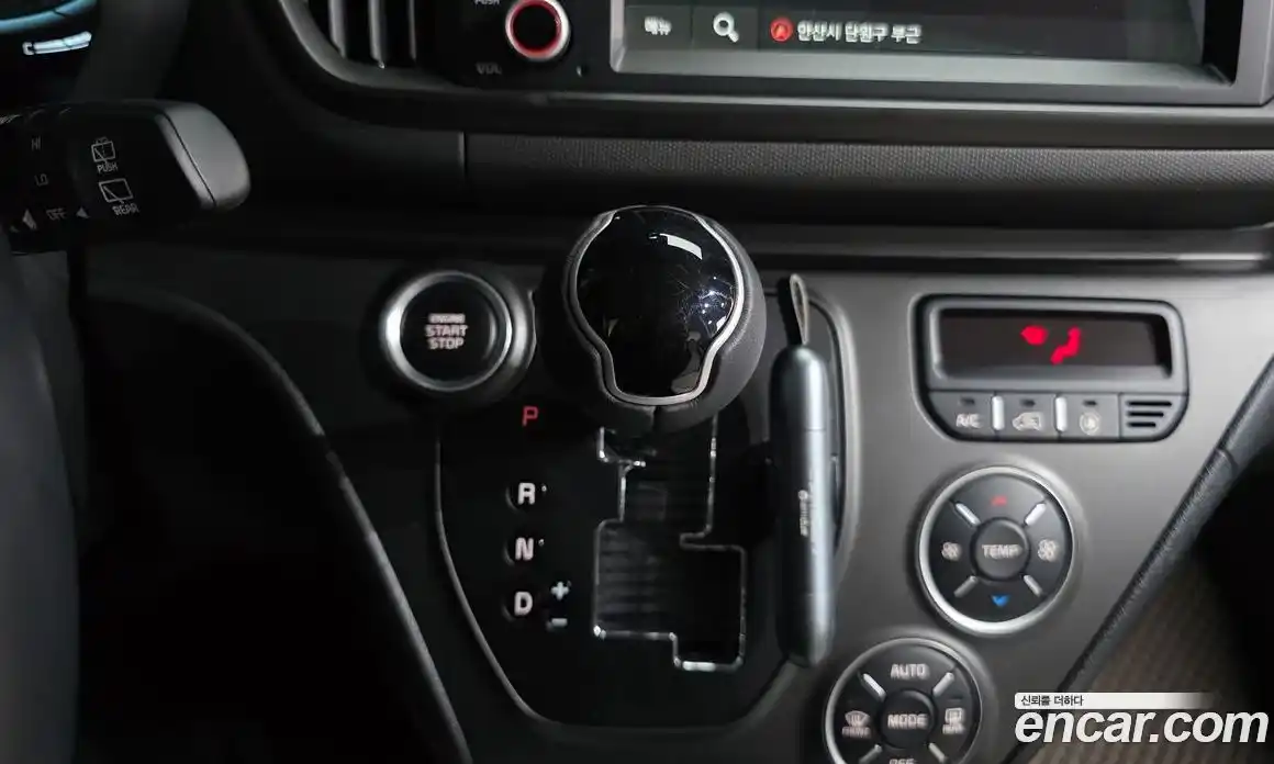 Kia Ray 2023 1.0 Автомат в Москве № 1172895, фото 9