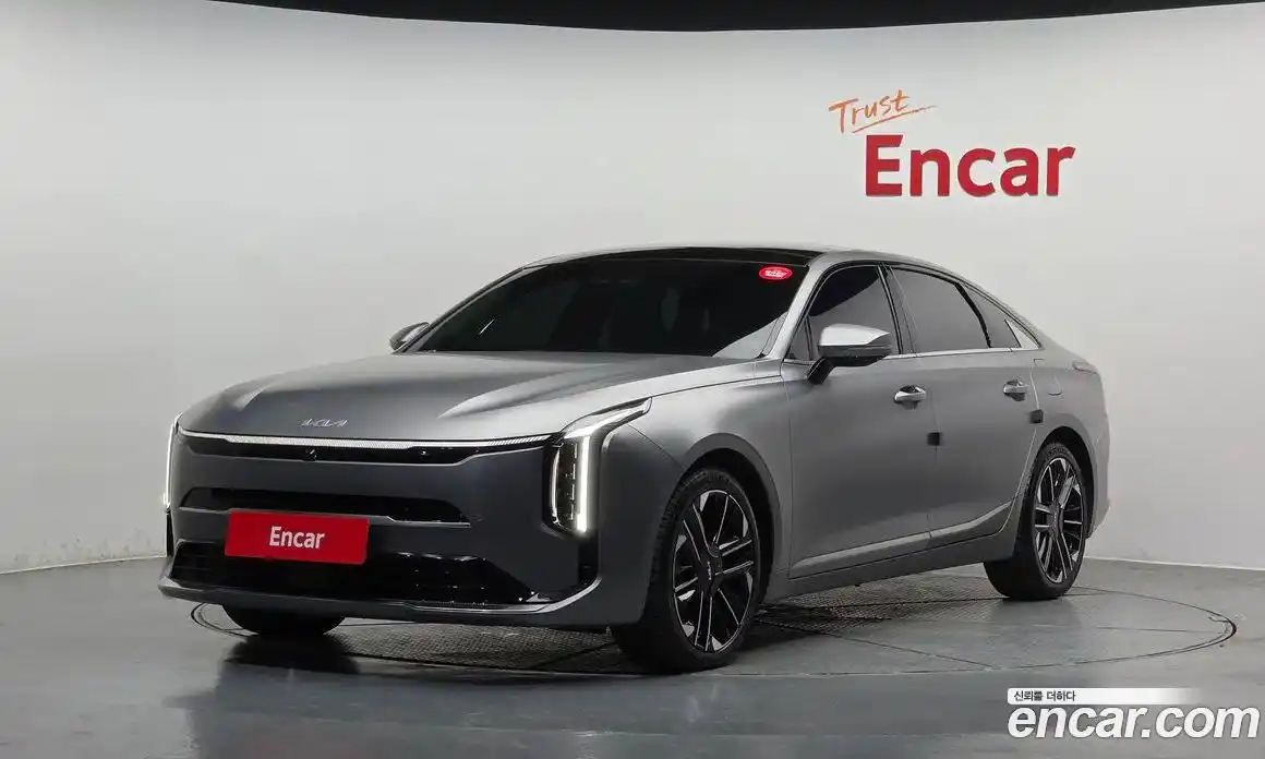 Kia K8 2025 1.6 Автомат в Москве № 1172928, фото 1