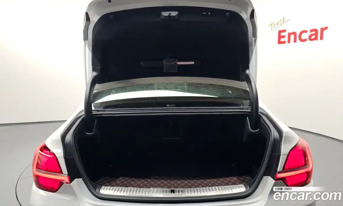 Kia K9 2021 3.8 Автомат в Москве № 1172958, фото 20