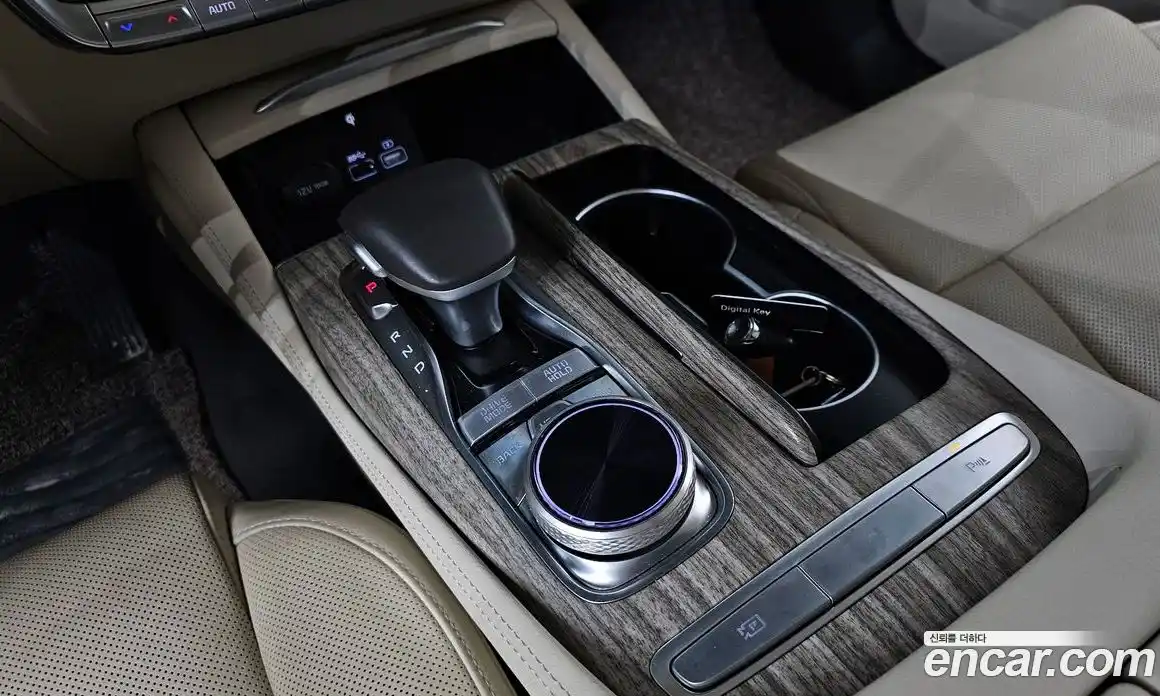 Kia K9 2021 3.8 Автомат в Москве № 1172958, фото 9