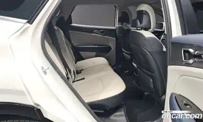 Kia Sportage 2023 1.6 Автомат в Москве № 1172996, миниатюра 11