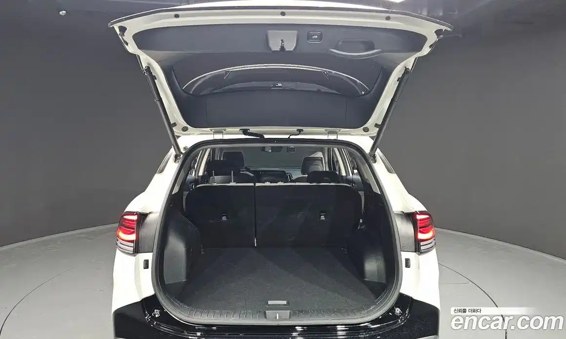 Kia Sportage 2023 1.6 Автомат в Москве № 1172996, фото 19