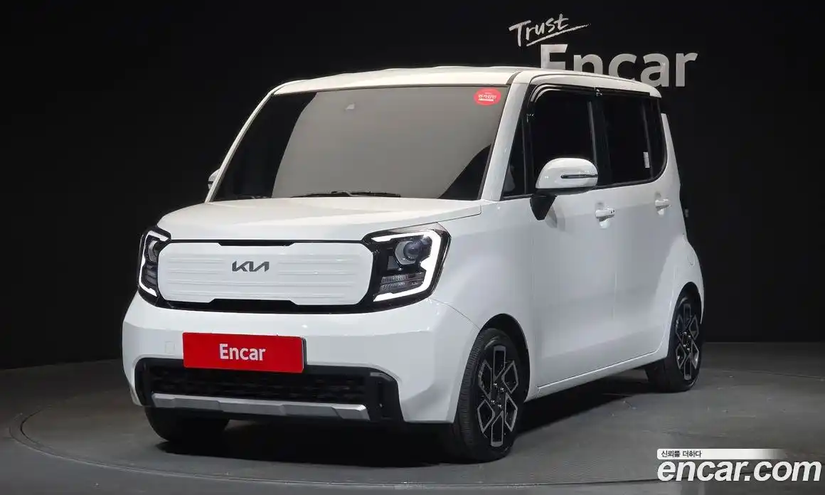 Kia Ray 2024 1.0 Автомат в Москве № 1173023, фото 1