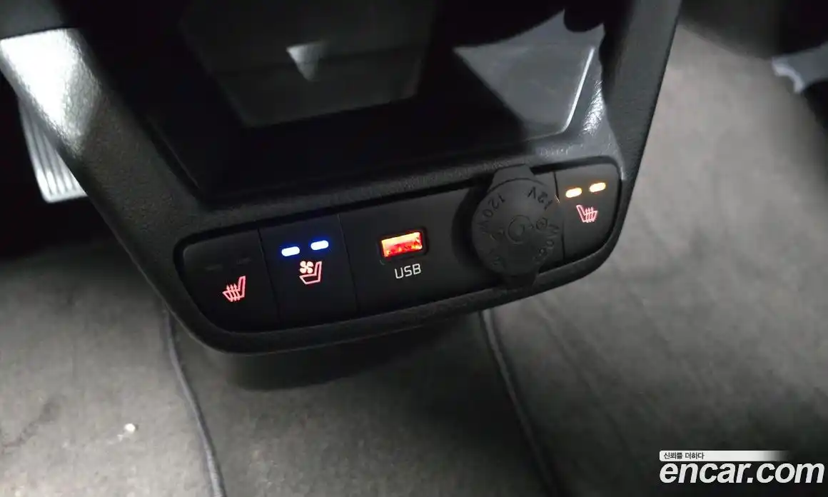 Kia Ray 2024 1.0 Автомат в Москве № 1173023, фото 16