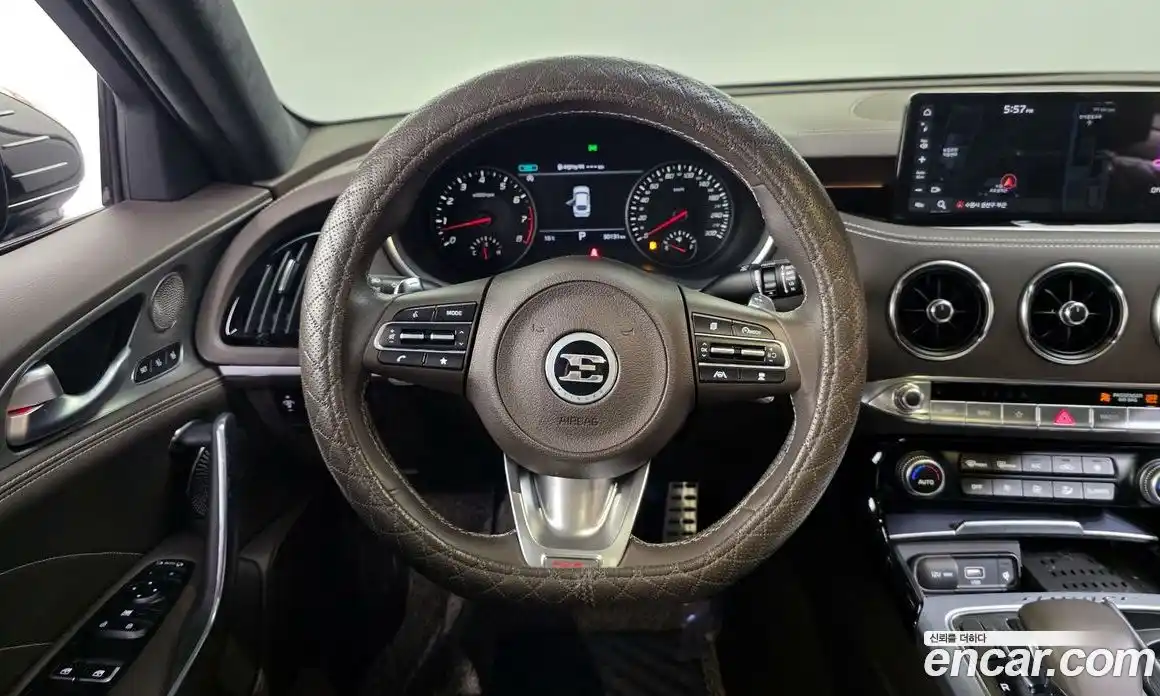 Kia Stinger 2021 3.3 Автомат в Москве № 1173065, фото 13