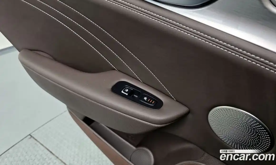 Kia Stinger 2021 3.3 Автомат в Москве № 1173065, фото 19