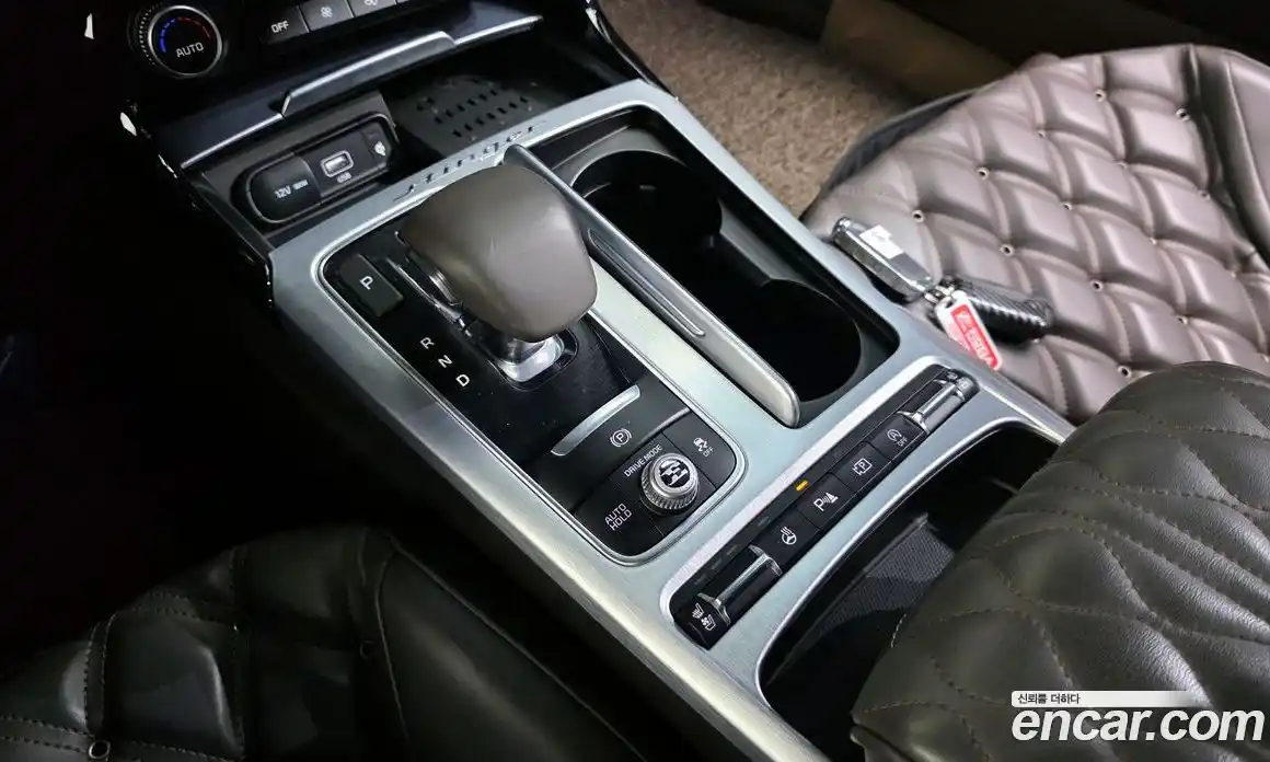 Kia Stinger 2021 3.3 Автомат в Москве № 1173065, фото 9