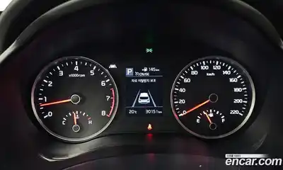 Kia Stonic 2019 1.4 Автомат в Москве № 1173067, миниатюра 7