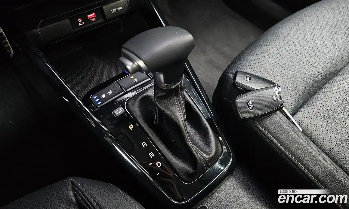 Kia Stonic 2019 1.4 Автомат в Москве № 1173067, фото 8