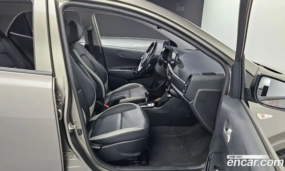 Kia Morning 2017 1.0 Автомат в Москве № 1173097, фото 11