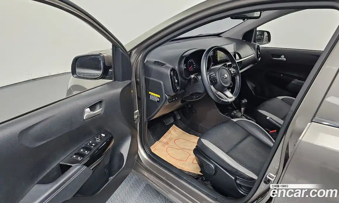 Kia Morning 2017 1.0 Автомат в Москве № 1173097, фото 10