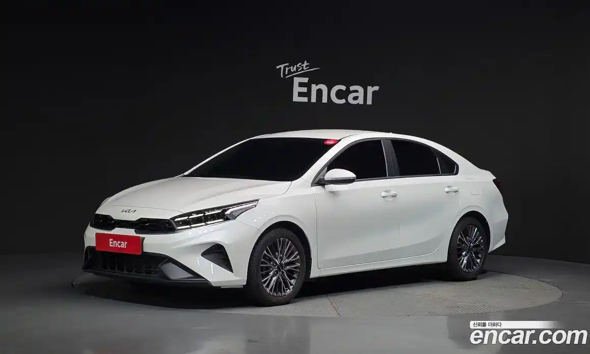 Kia K3 2021 1.6 Автомат в Москве № 1173109, фото 1