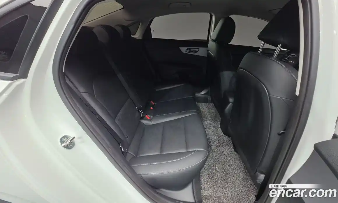 Kia K3 2021 1.6 Автомат в Москве № 1173109, фото 19