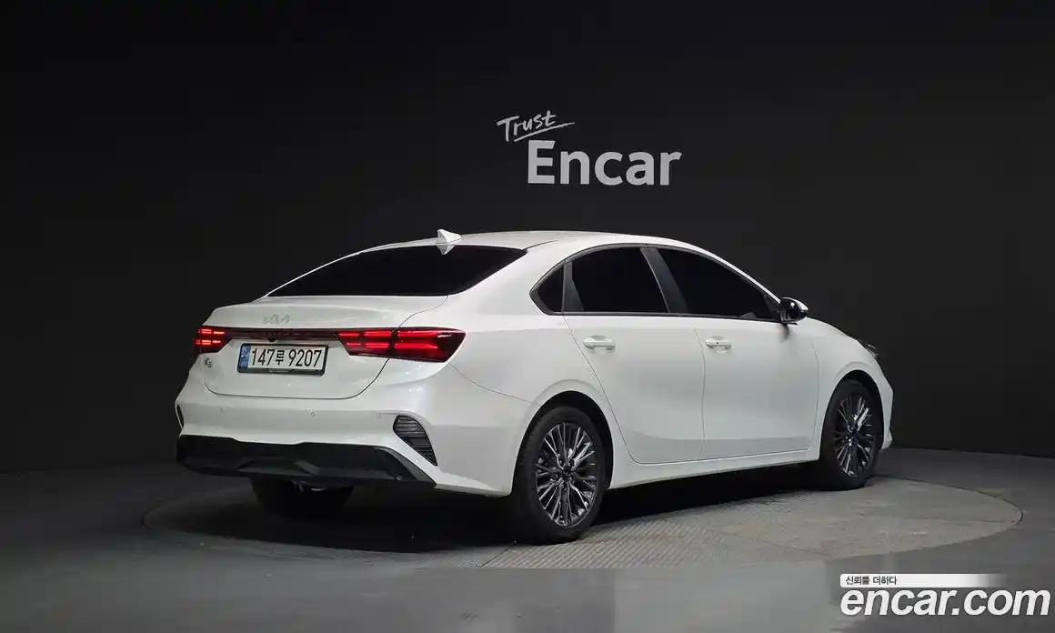 Kia K3 2021 1.6 Автомат в Москве № 1173109, фото 2