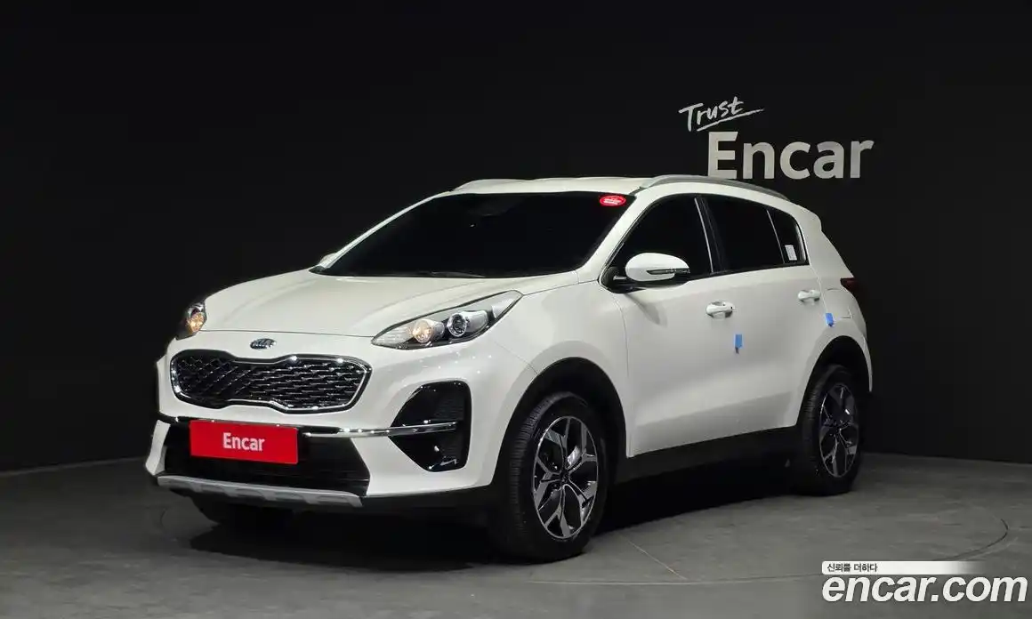 Kia Sportage 2020 2.0 Автомат в Москве № 1173131, фото 1